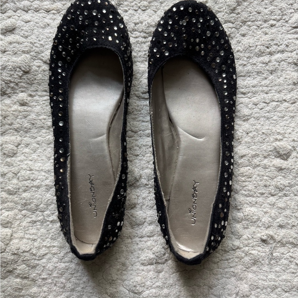 Unionbay Black Studded Women's Ballet Flats